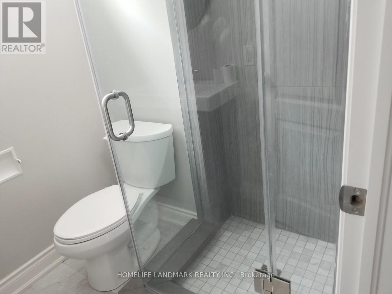 12 Ottawa Court, Aurora, Ontario  L4G 2Y7 - Photo 5 - N12718298