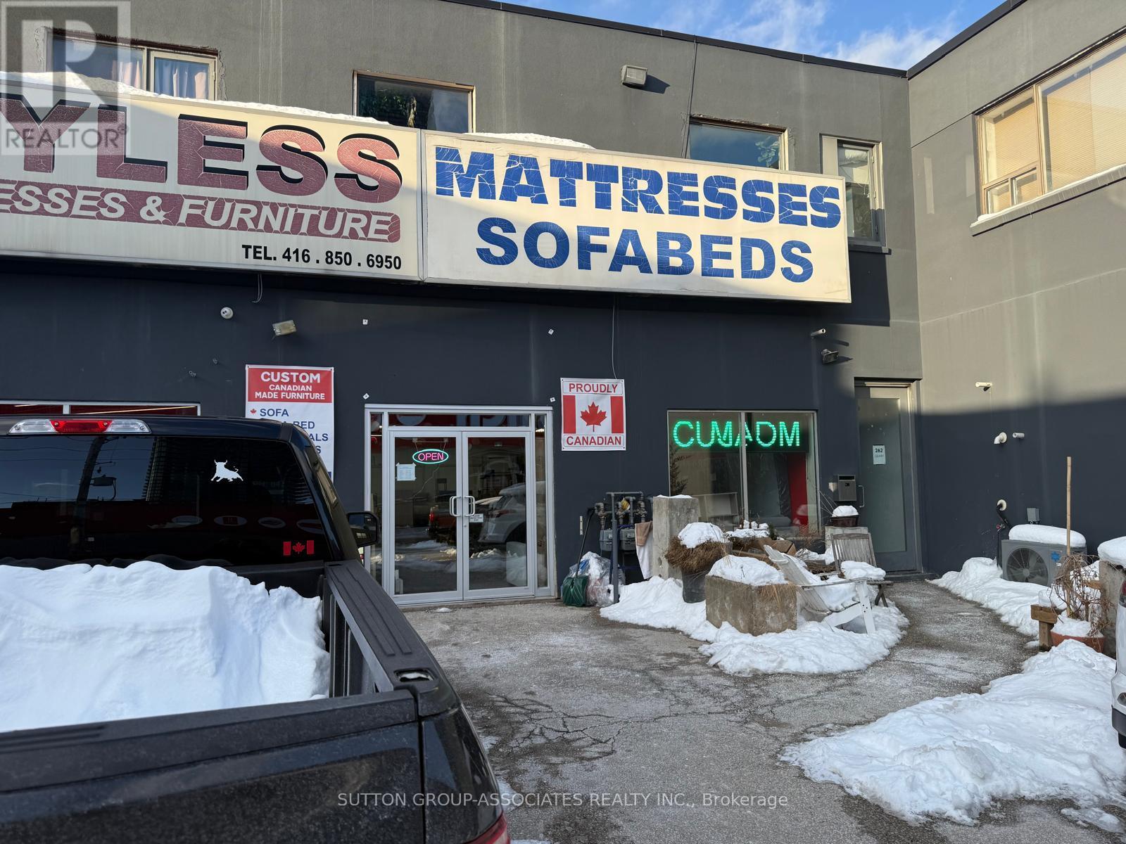 Storefront - 262 Geary Avenue, Toronto, Ontario  M6H 2C5 - Photo 2 - W12717578