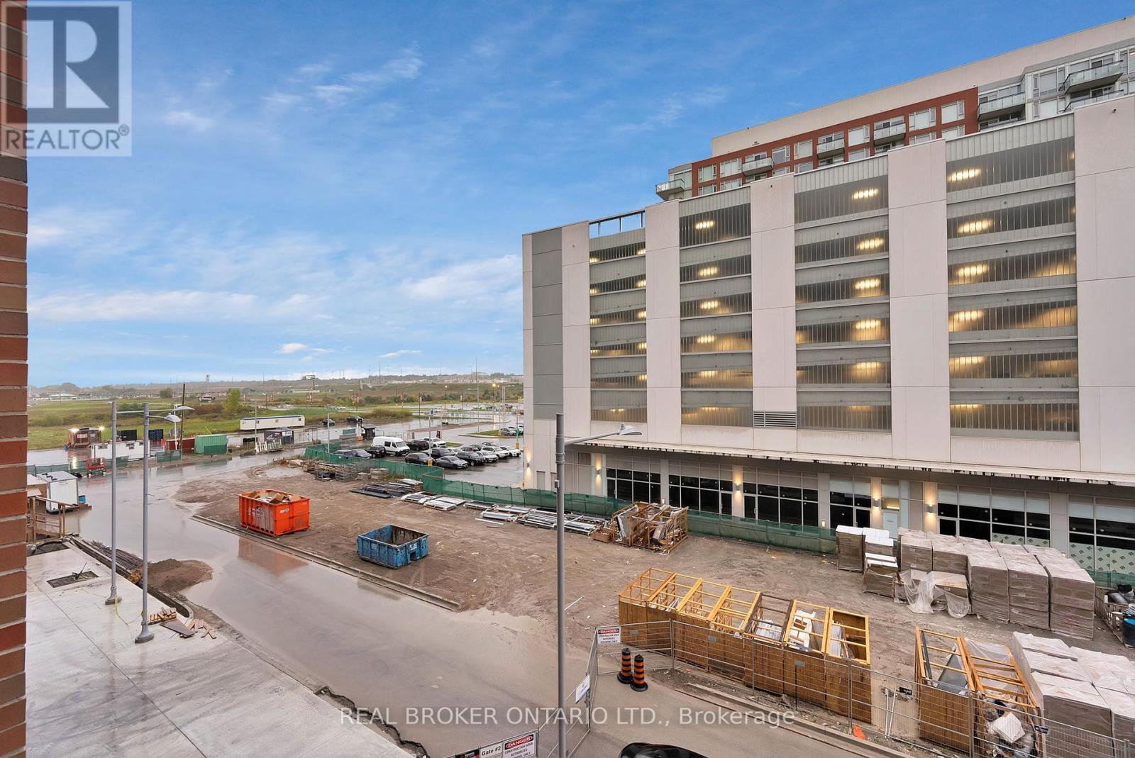 414c - 38 Simcoe Promenade, Markham, Ontario  L6G 0H7 - Photo 27 - N12718348