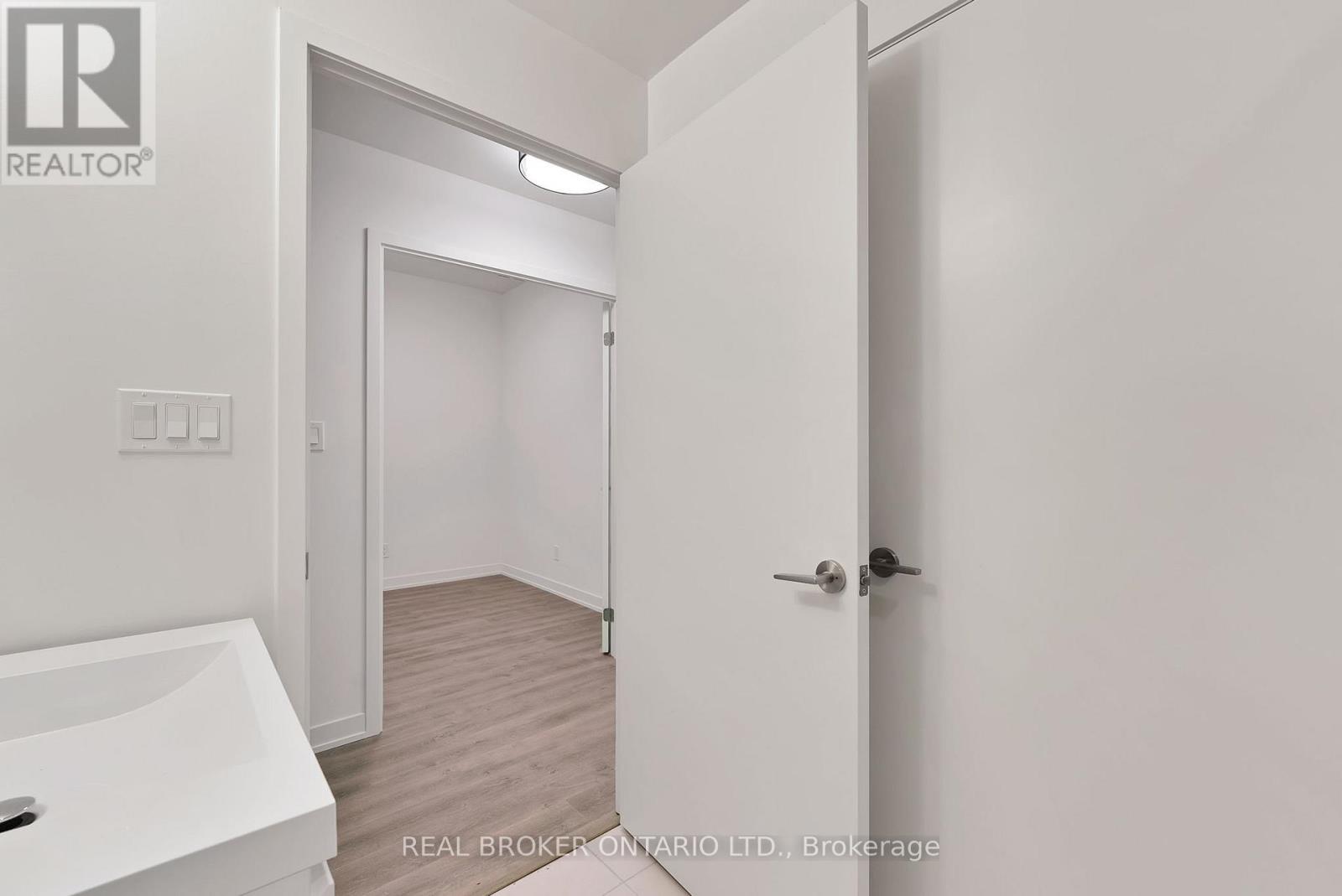 414c - 38 Simcoe Promenade, Markham, Ontario  L6G 0H7 - Photo 8 - N12718348