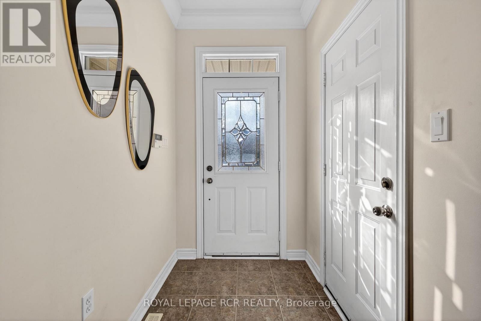 13 Willard Hunt Court, King, Ontario  L0G 1T0 - Photo 3 - N12718374