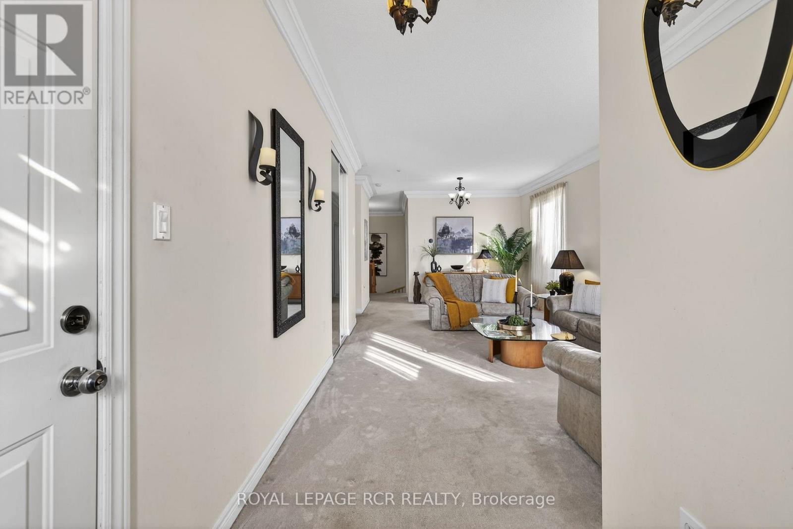 13 Willard Hunt Court, King, Ontario  L0G 1T0 - Photo 4 - N12718374