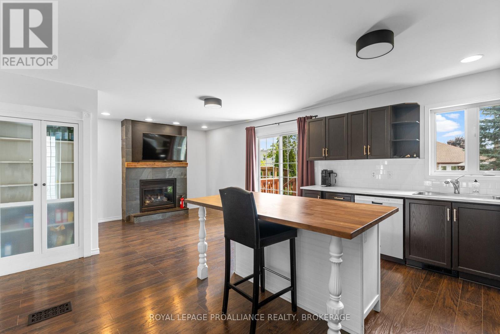 343 Sunrise Crescent, Kingston, Ontario K7M 8A5 - Photo 13 - X12718106