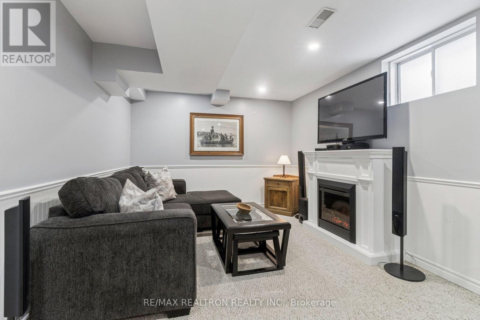 131 Columbia Road, Barrie, Ontario  L4N 8E5 - Photo 35 - S12718170