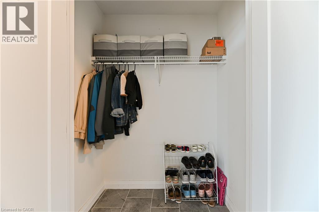 35 Midhurst Heights Unit# 15, Hamilton, Ontario  L8J 0K9 - Photo 21 - 40800162