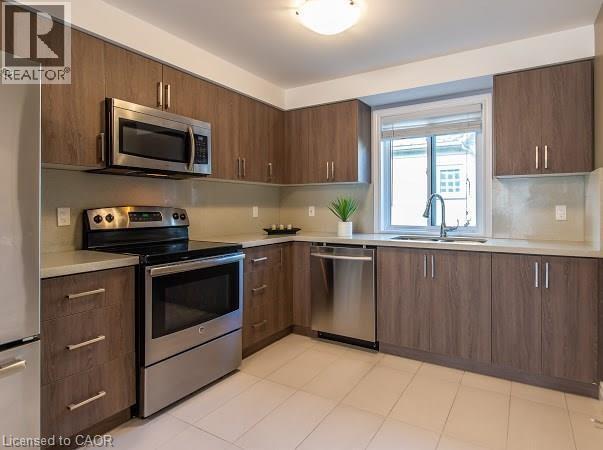 122 Courtland Avenue E Unit# 4, Kitchener, Ontario  N2G 0B8 - Photo 2 - 40776584