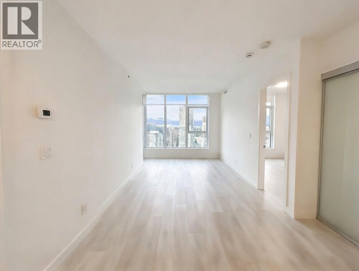 3207 537 Cottonwood Avenue, Coquitlam, British Columbia  V3J 0S4 - Photo 4 - R3073504