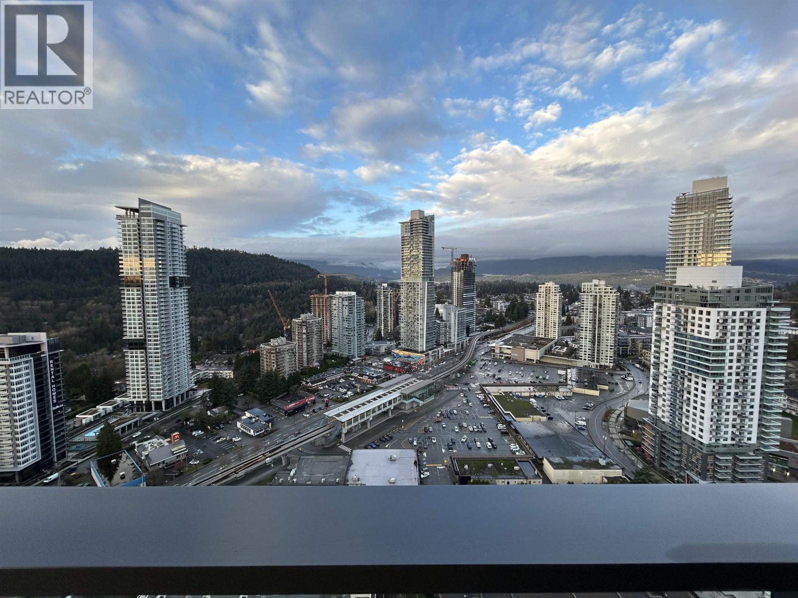 3207 537 Cottonwood Avenue, Coquitlam, British Columbia  V3J 0S4 - Photo 12 - R3073504