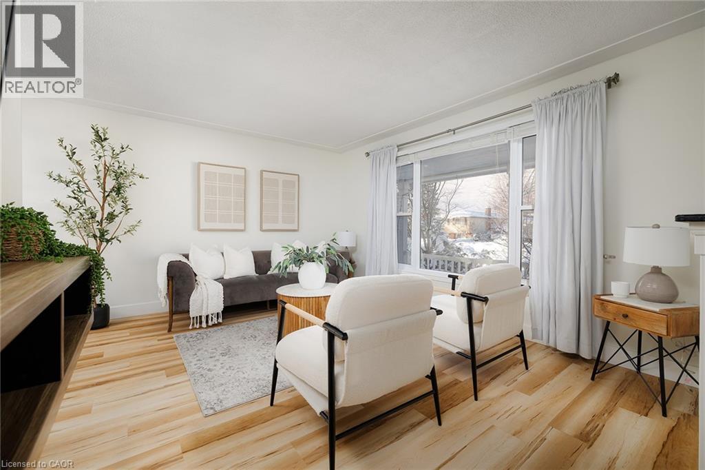 23 Dooley Drive, Kitchener, Ontario  N2A 1L5 - Photo 5 - 40799683