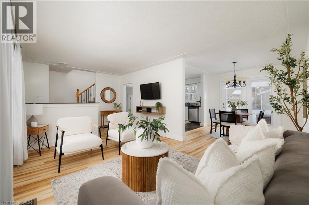 23 Dooley Drive, Kitchener, Ontario  N2A 1L5 - Photo 6 - 40799683