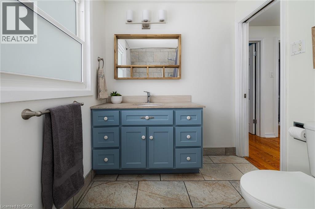 23 Dooley Drive, Kitchener, Ontario  N2A 1L5 - Photo 24 - 40799683