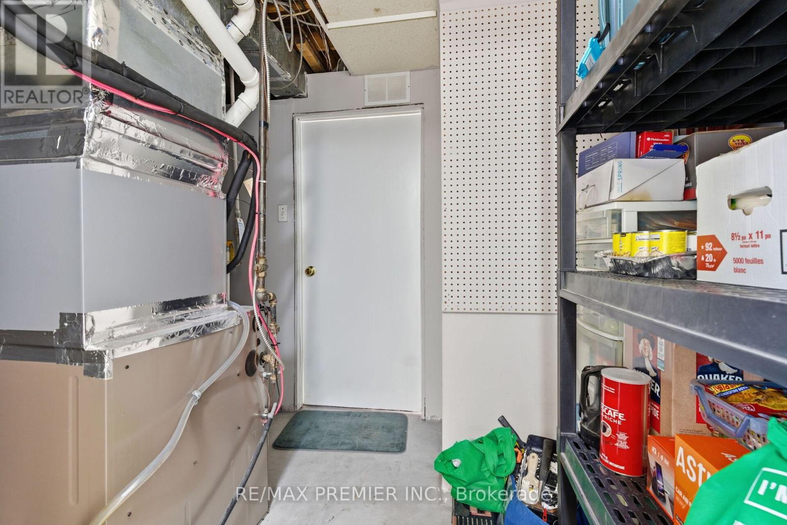 15 Beulah Street, Toronto, Ontario  M9V 4S9 - Photo 15 - W12718180