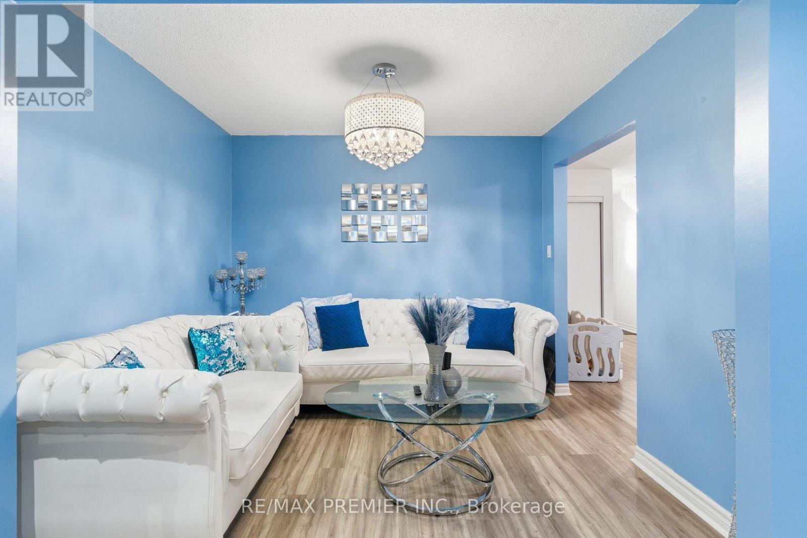 15 Beulah Street, Toronto, Ontario  M9V 4S9 - Photo 29 - W12718180