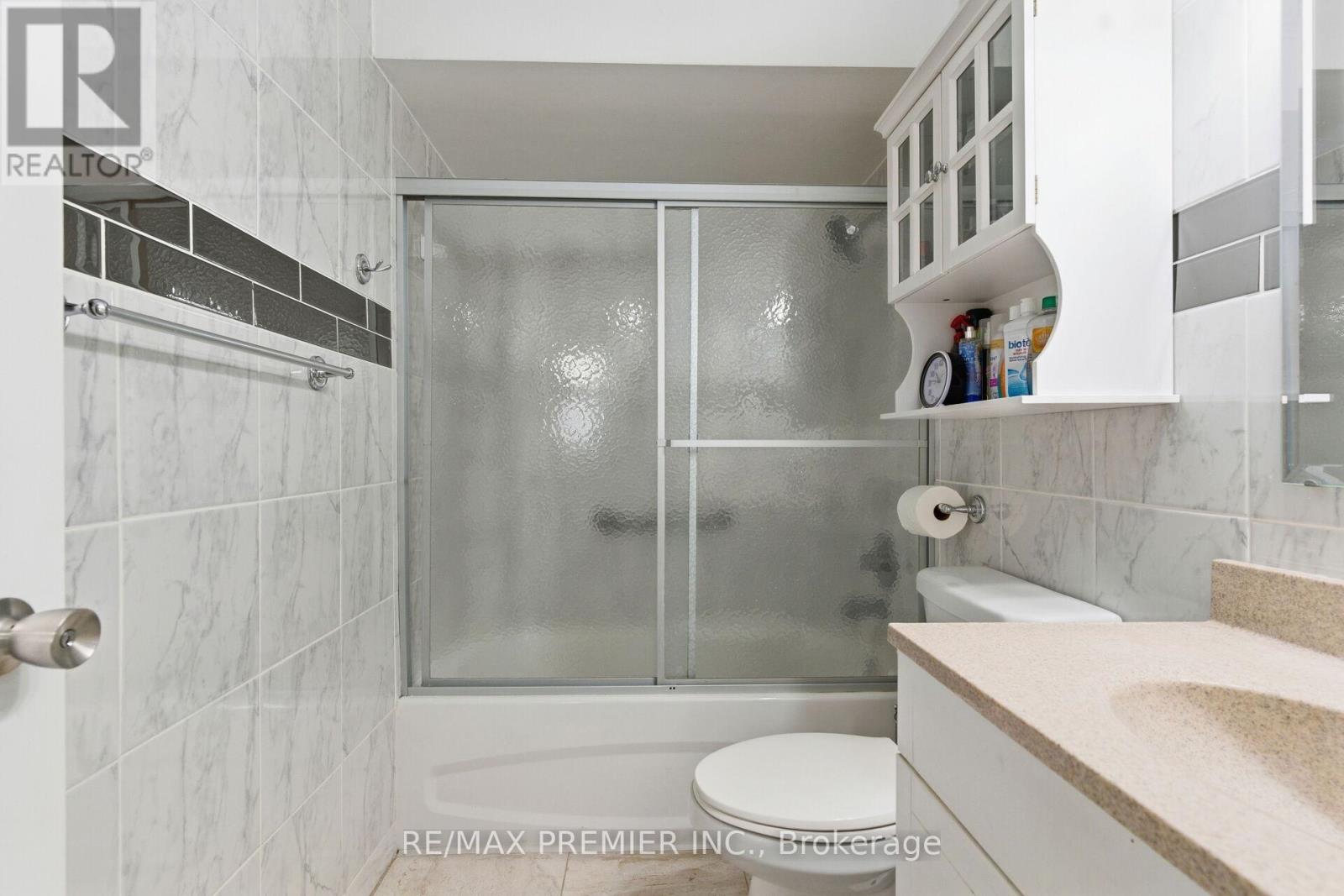 15 Beulah Street, Toronto, Ontario  M9V 4S9 - Photo 42 - W12718180