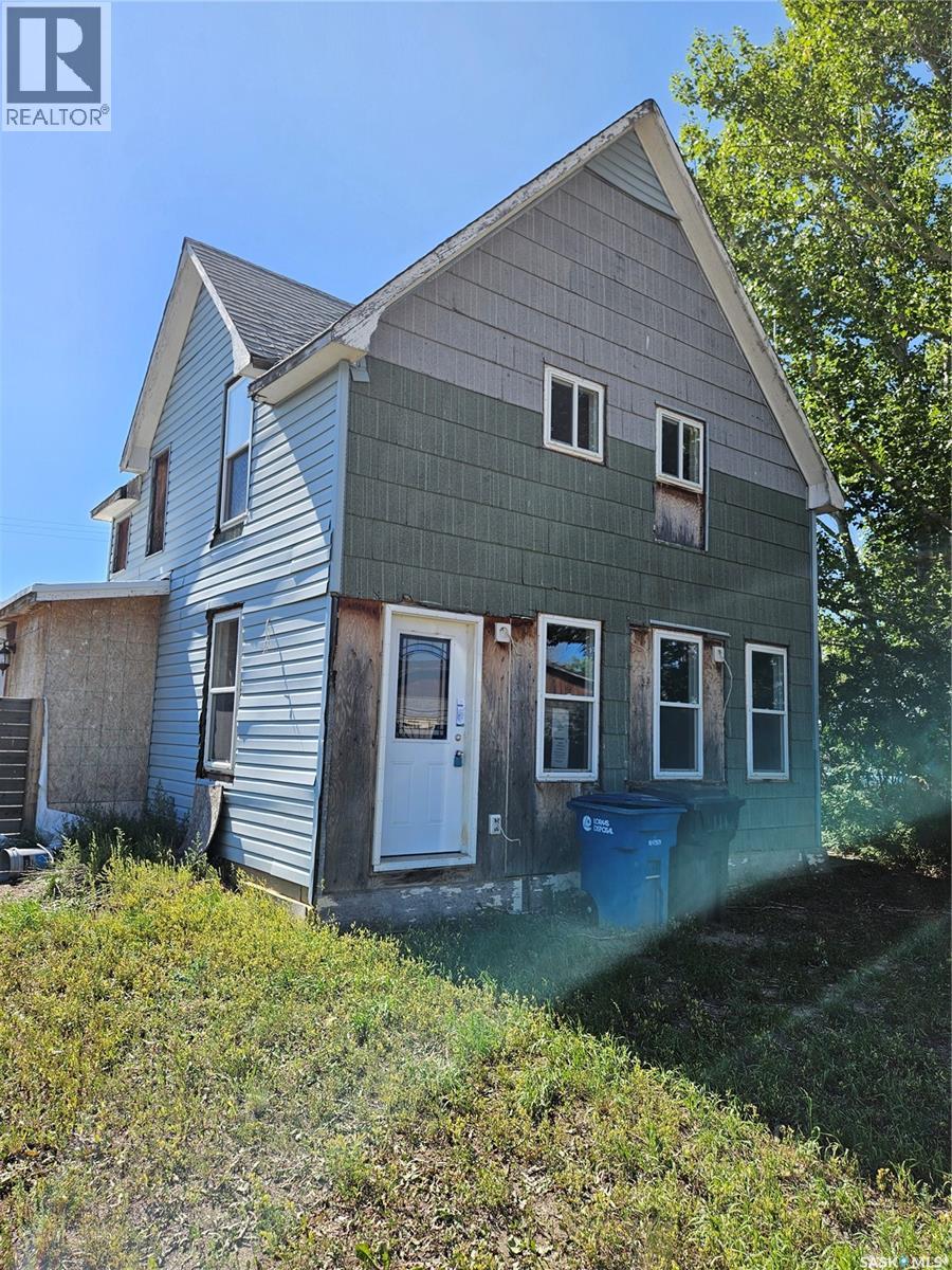 245 Oriole Avenue, Briercrest, Saskatchewan  S0H 0K0 - Photo 1 - SK027203