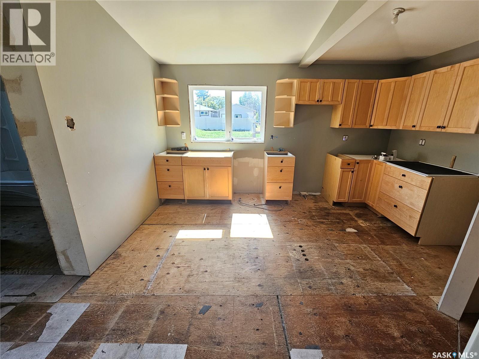 245 Oriole Avenue, Briercrest, Saskatchewan  S0H 0K0 - Photo 5 - SK027203