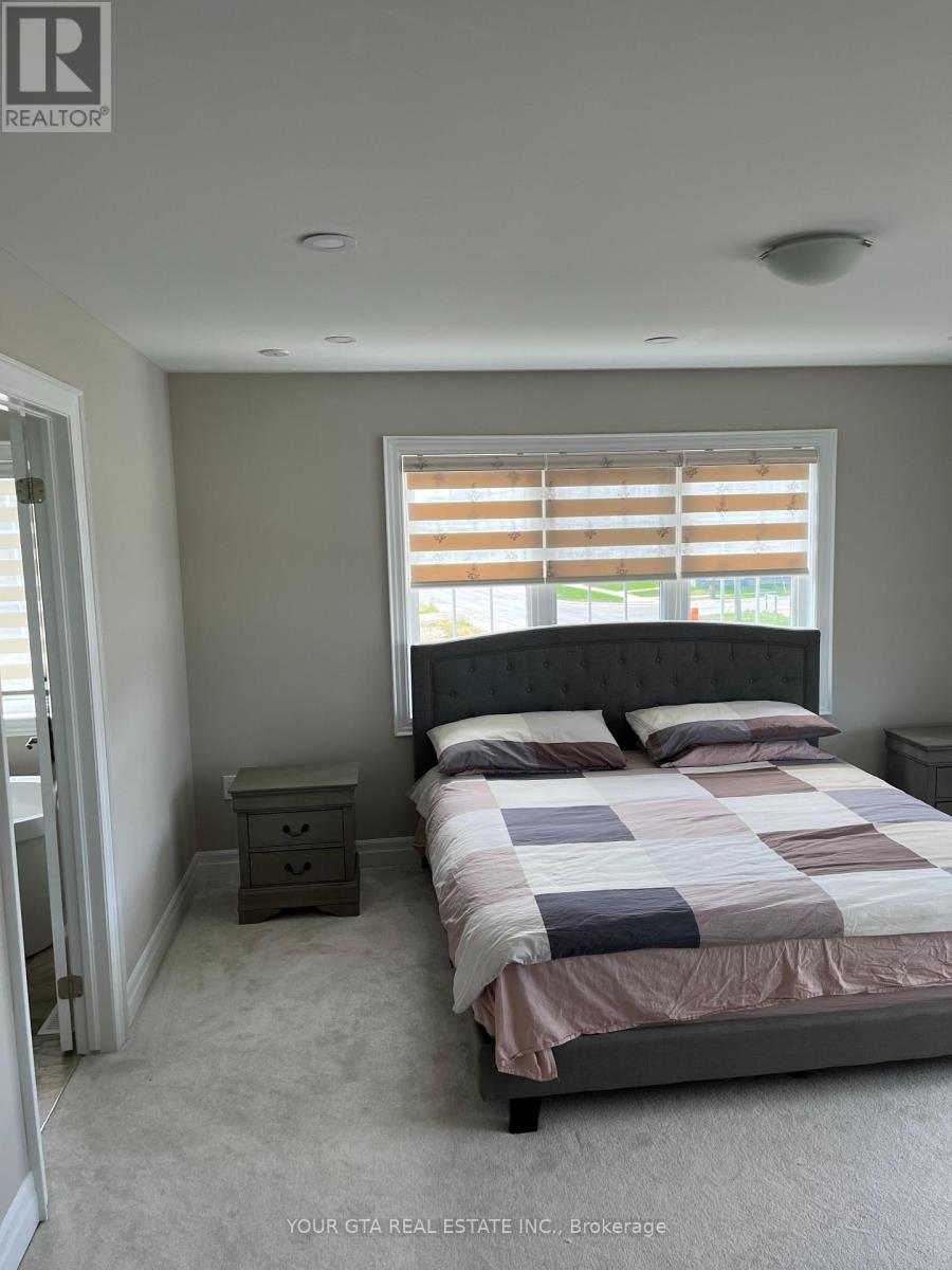 Oakvill - 102 Burnhamthorpe Road E Road, Oakville, Ontario  L6H 0X8 - Photo 9 - W12718220