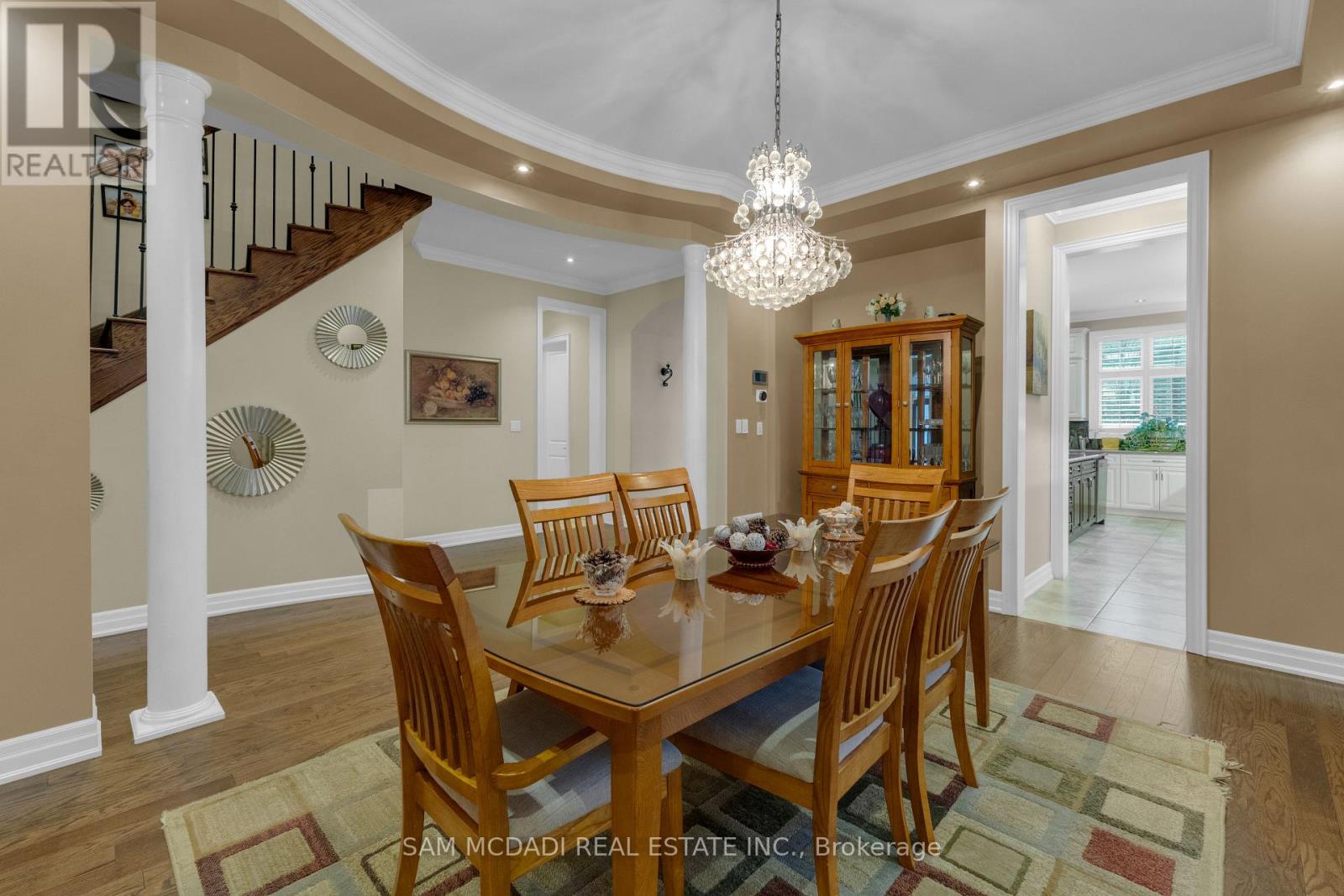 136 North Park Boulevard, Oakville, Ontario  L6M 0W6 - Photo 8 - W12718260