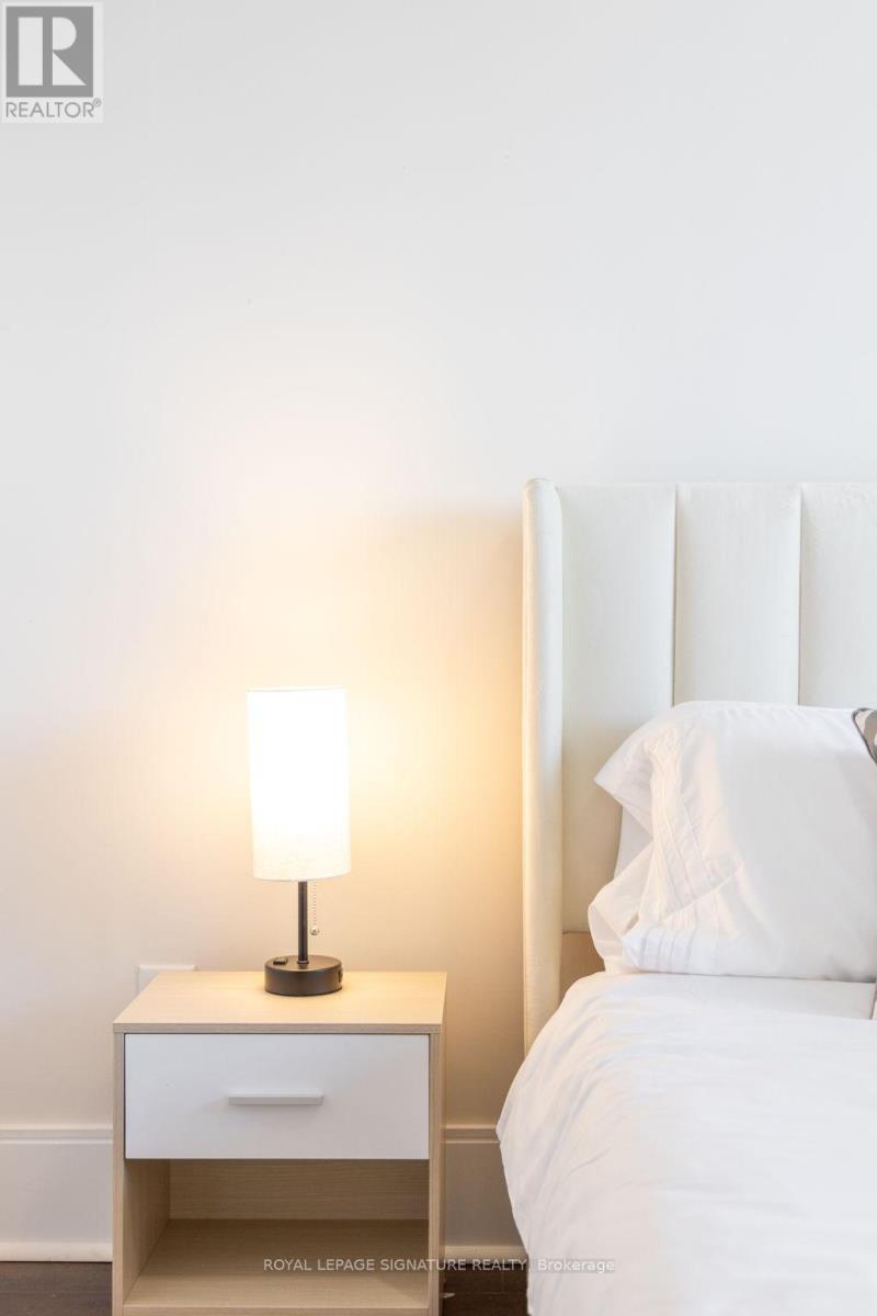 2908 - 330 Burnhamthorpe Road W, Mississauga, Ontario  L5B 0E1 - Photo 23 - W12718288