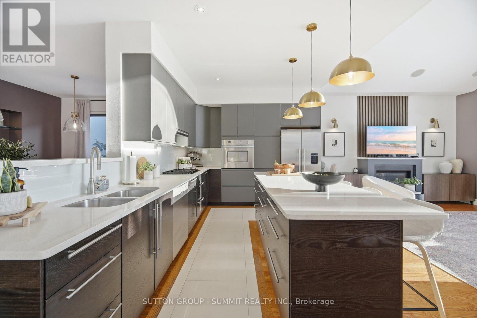 24 Joymar Drive, Mississauga, Ontario  L5M 1E9 - Photo 14 - W12718338