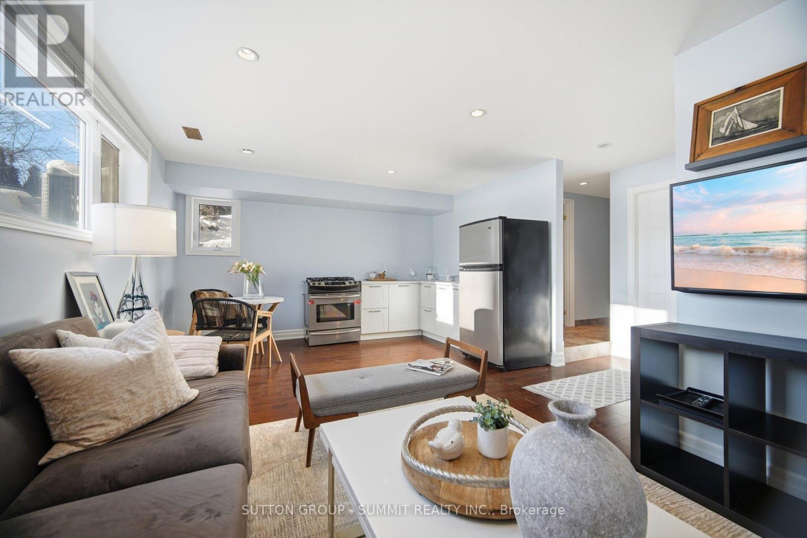 24 Joymar Drive, Mississauga, Ontario  L5M 1E9 - Photo 37 - W12718338