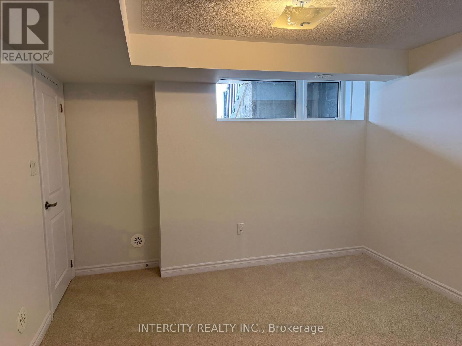 541 Tim Manley Avenue, Caledon, Ontario  L7C 1Z9 - Photo 7 - W12718342