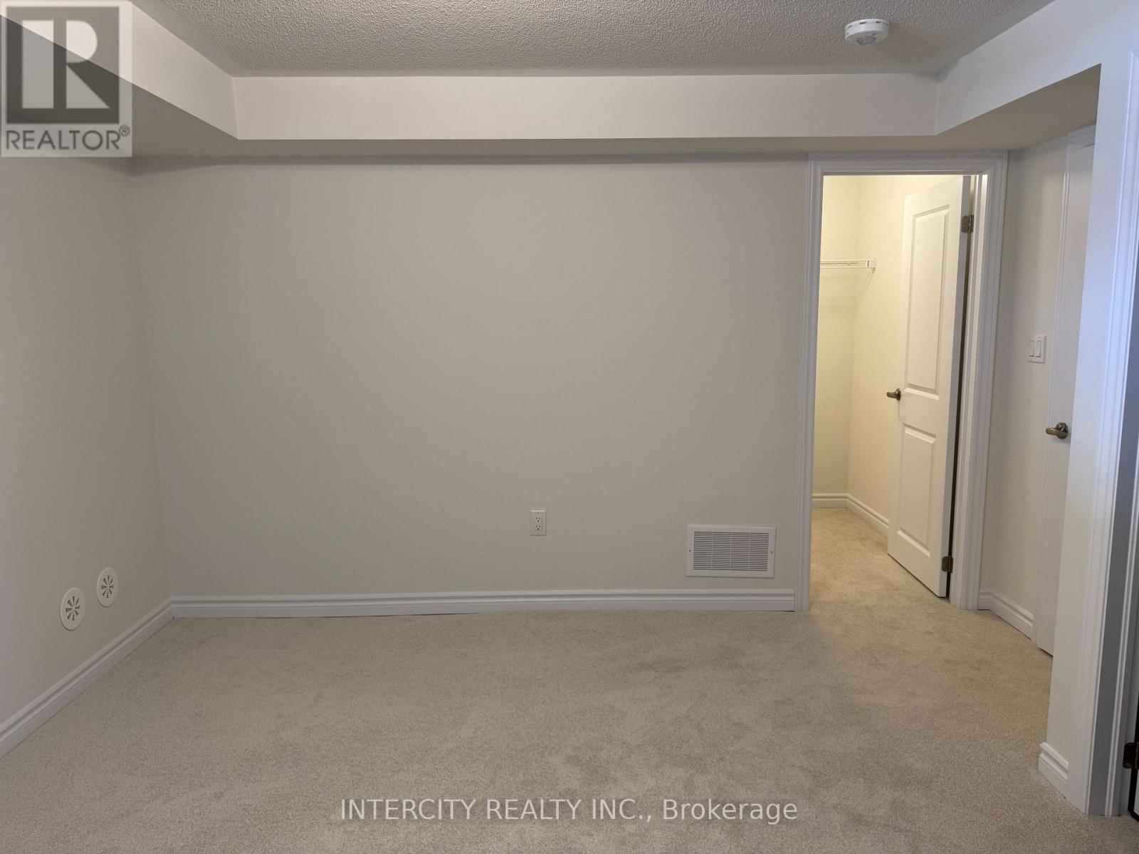 541 Tim Manley Avenue, Caledon, Ontario  L7C 1Z9 - Photo 8 - W12718342