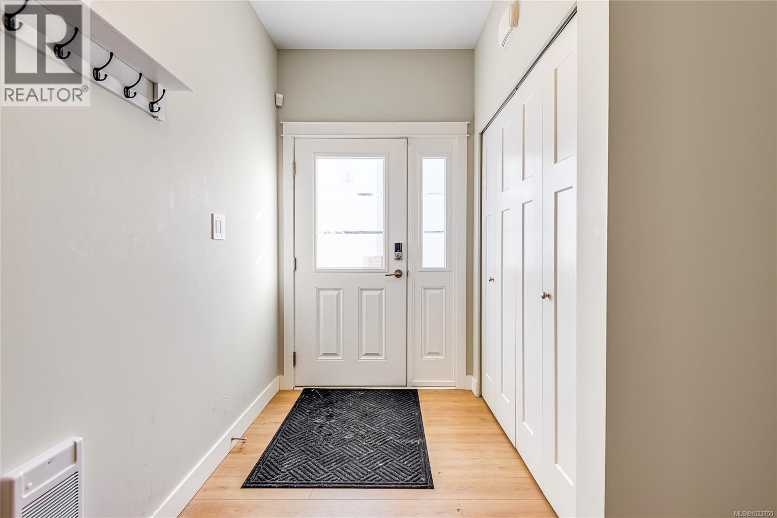 B 242 Petersen Rd, Campbell River, British Columbia V9W 3H4 - Photo 12 - 1023750