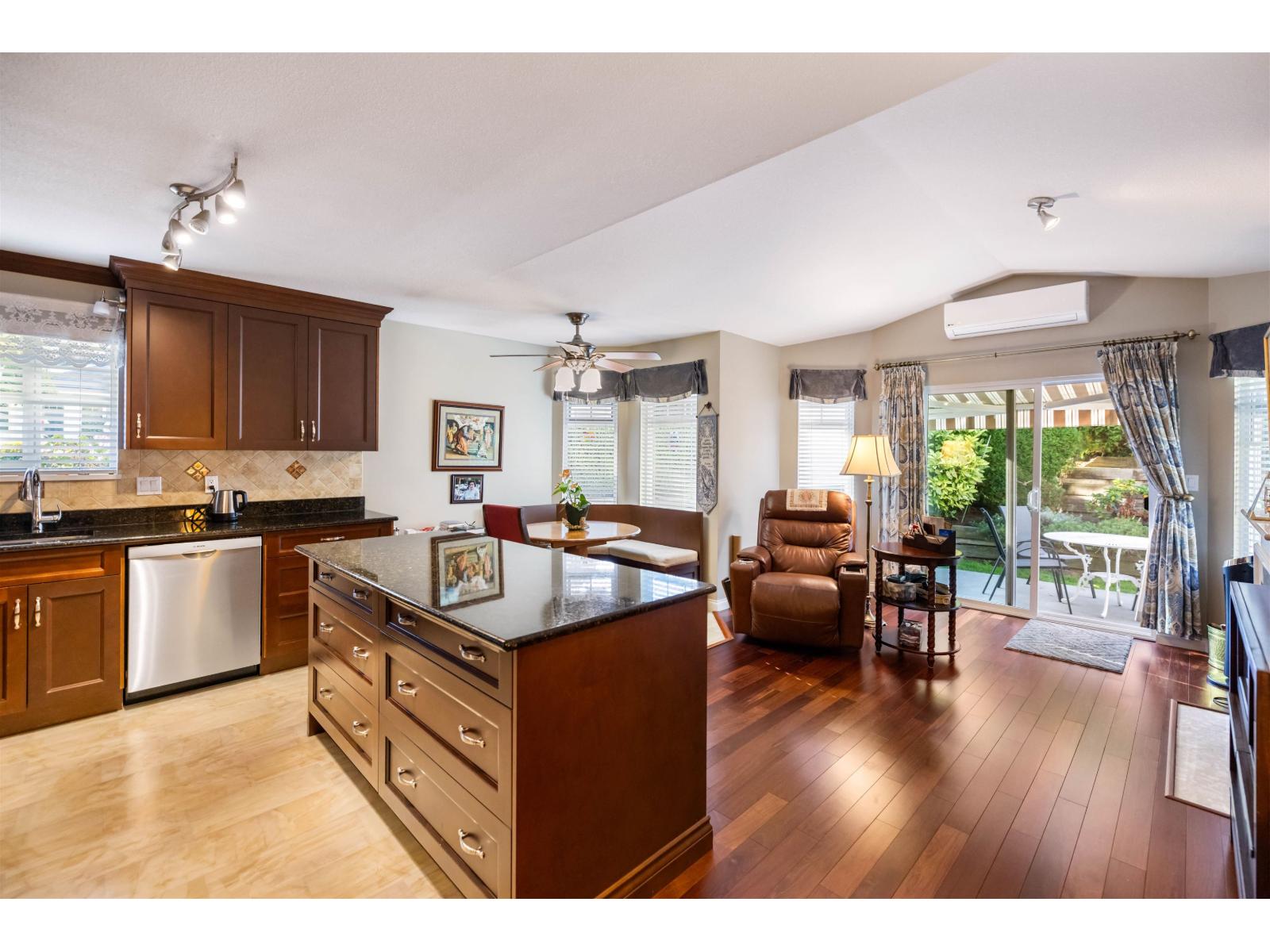 58 9208 208 Street, Langley, British Columbia  V1M 2M9 - Photo 11 - R3081492