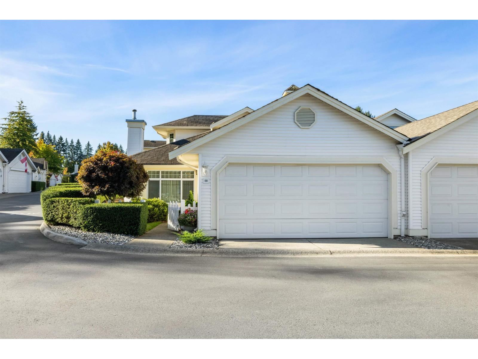 58 9208 208 Street, Langley, British Columbia  V1M 2M9 - Photo 2 - R3081492