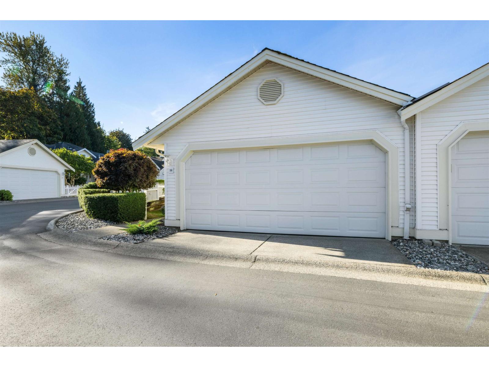 58 9208 208 Street, Langley, British Columbia  V1M 2M9 - Photo 3 - R3081492