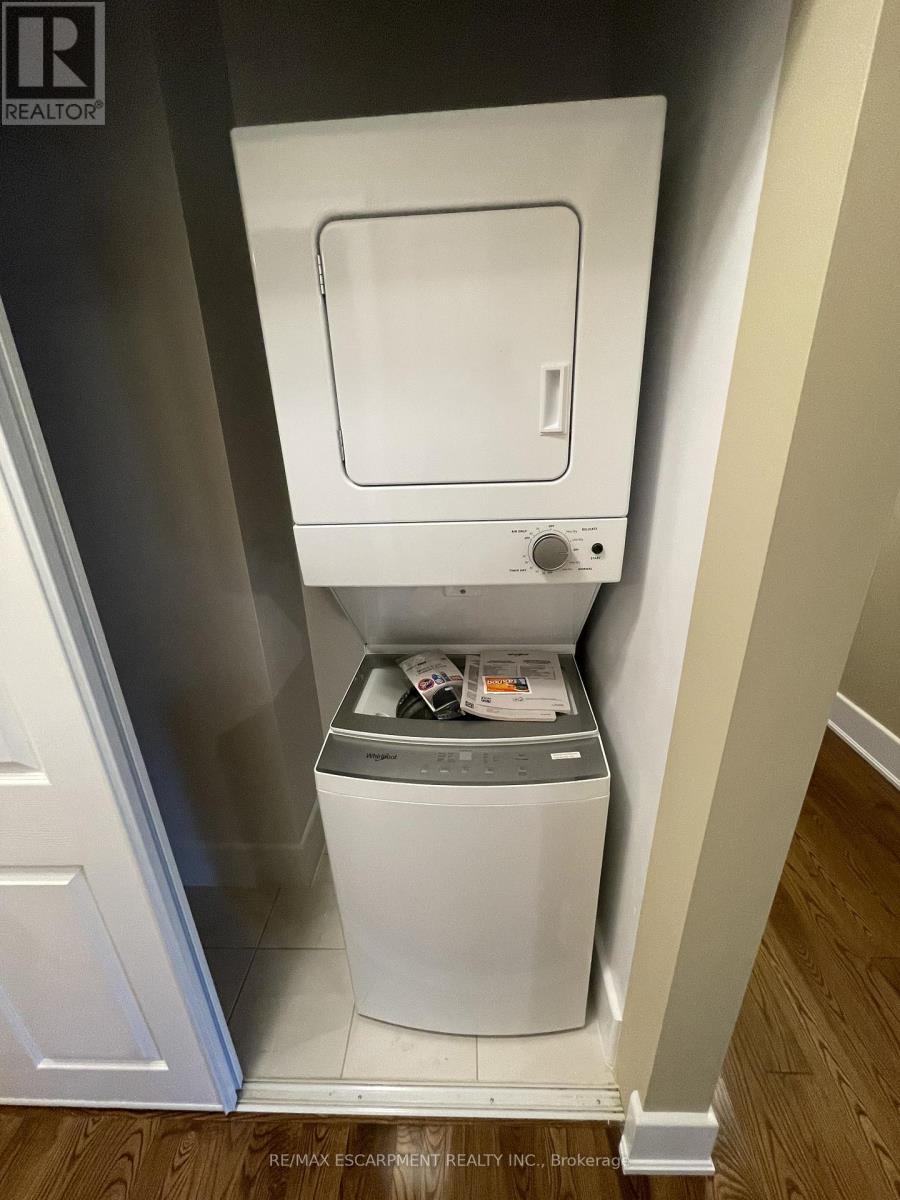 10 - 25 Mountwood Avenue, Hamilton, Ontario  L8N 2G8 - Photo 15 - X12718212