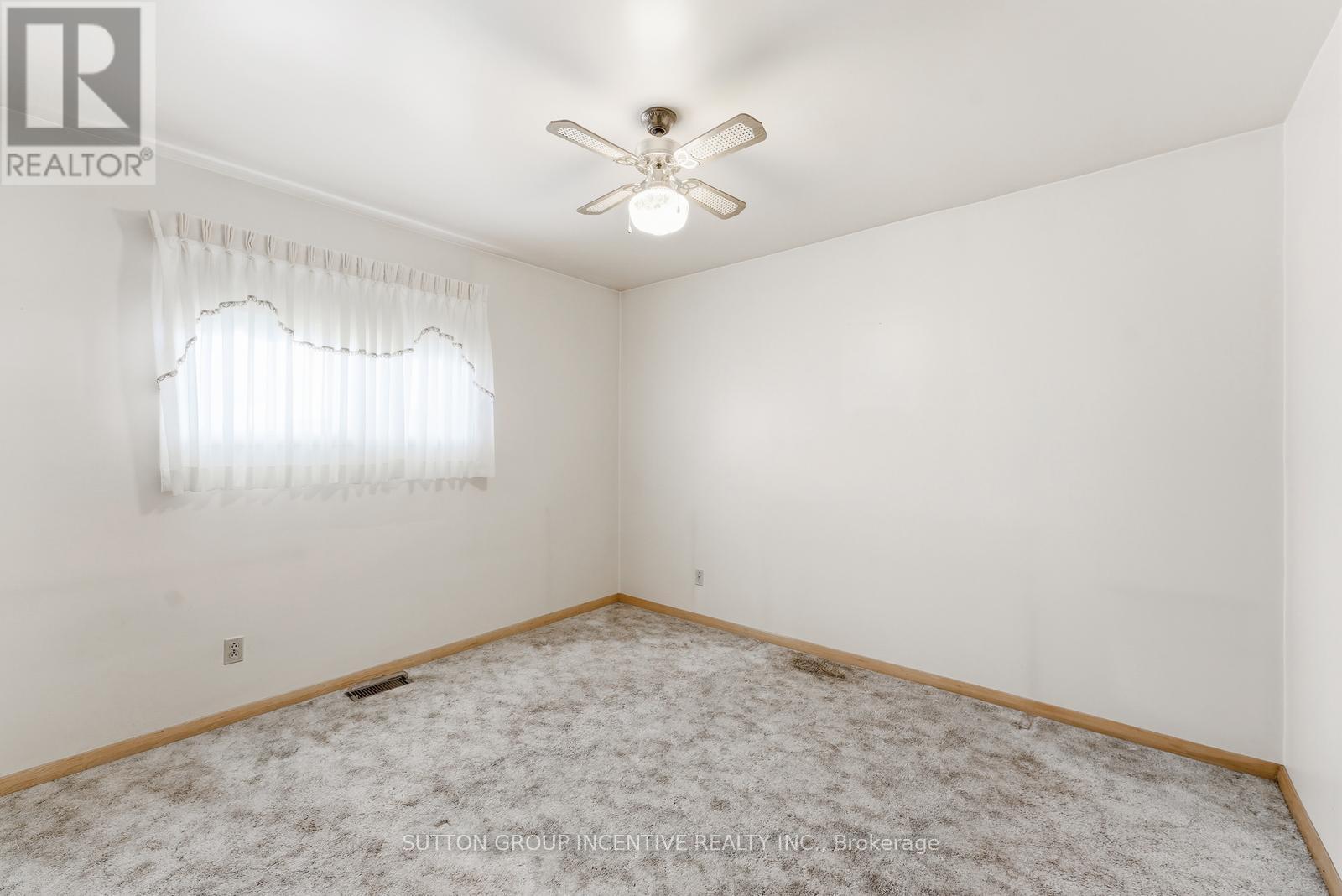 71 Kilgour Avenue, Welland, Ontario  L3C 2P8 - Photo 19 - X12718286