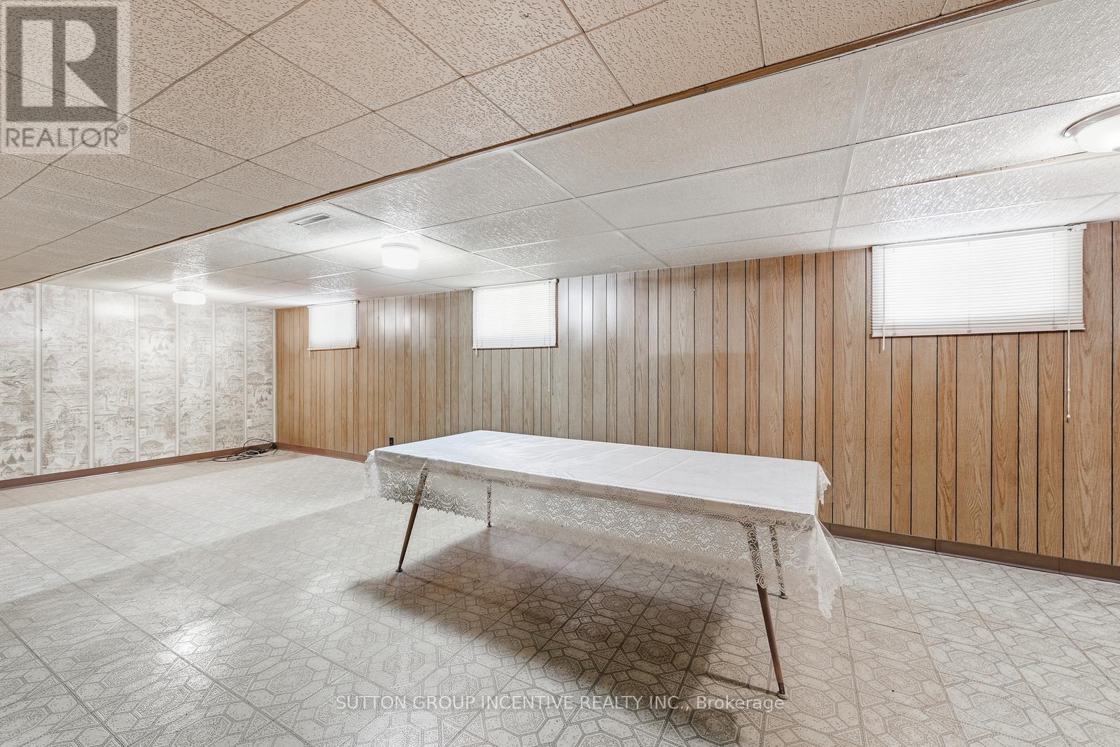 71 Kilgour Avenue, Welland, Ontario  L3C 2P8 - Photo 31 - X12718286