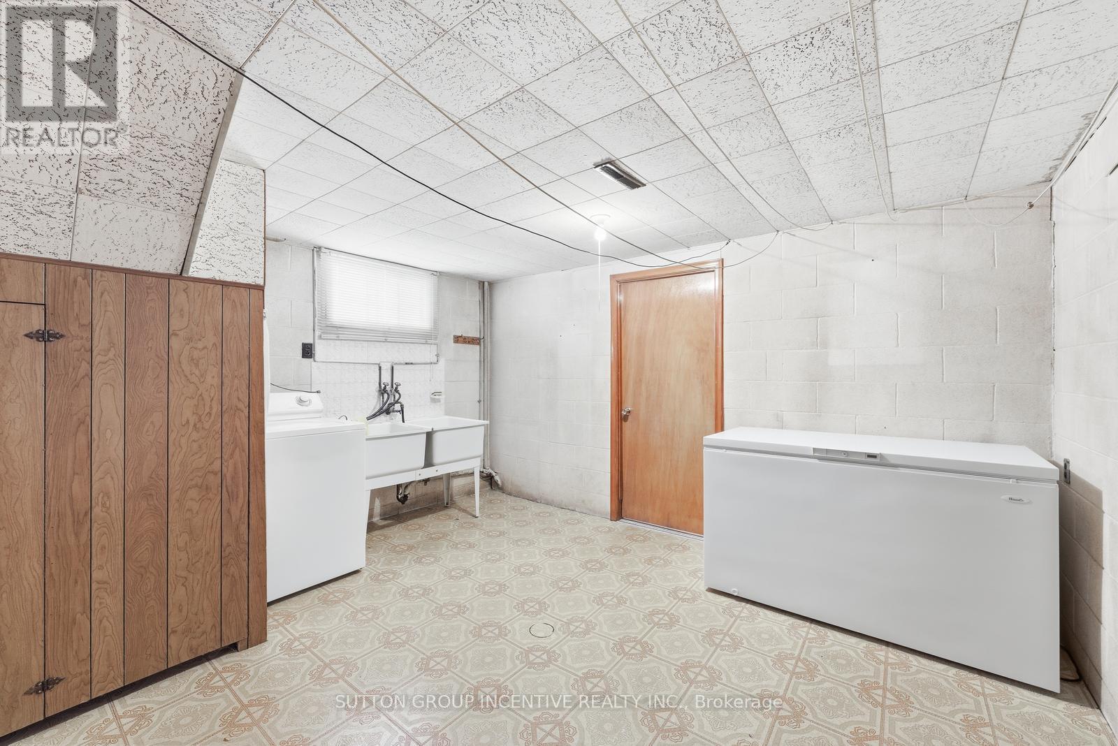 71 Kilgour Avenue, Welland, Ontario  L3C 2P8 - Photo 35 - X12718286