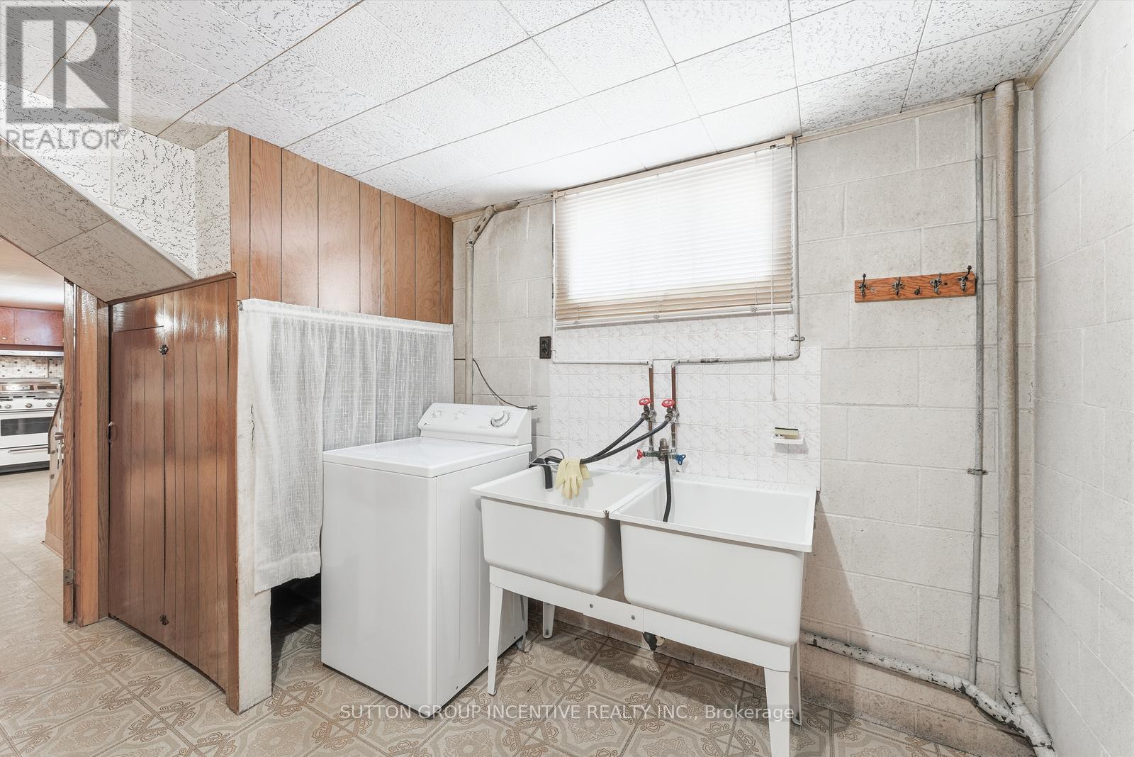 71 Kilgour Avenue, Welland, Ontario  L3C 2P8 - Photo 36 - X12718286