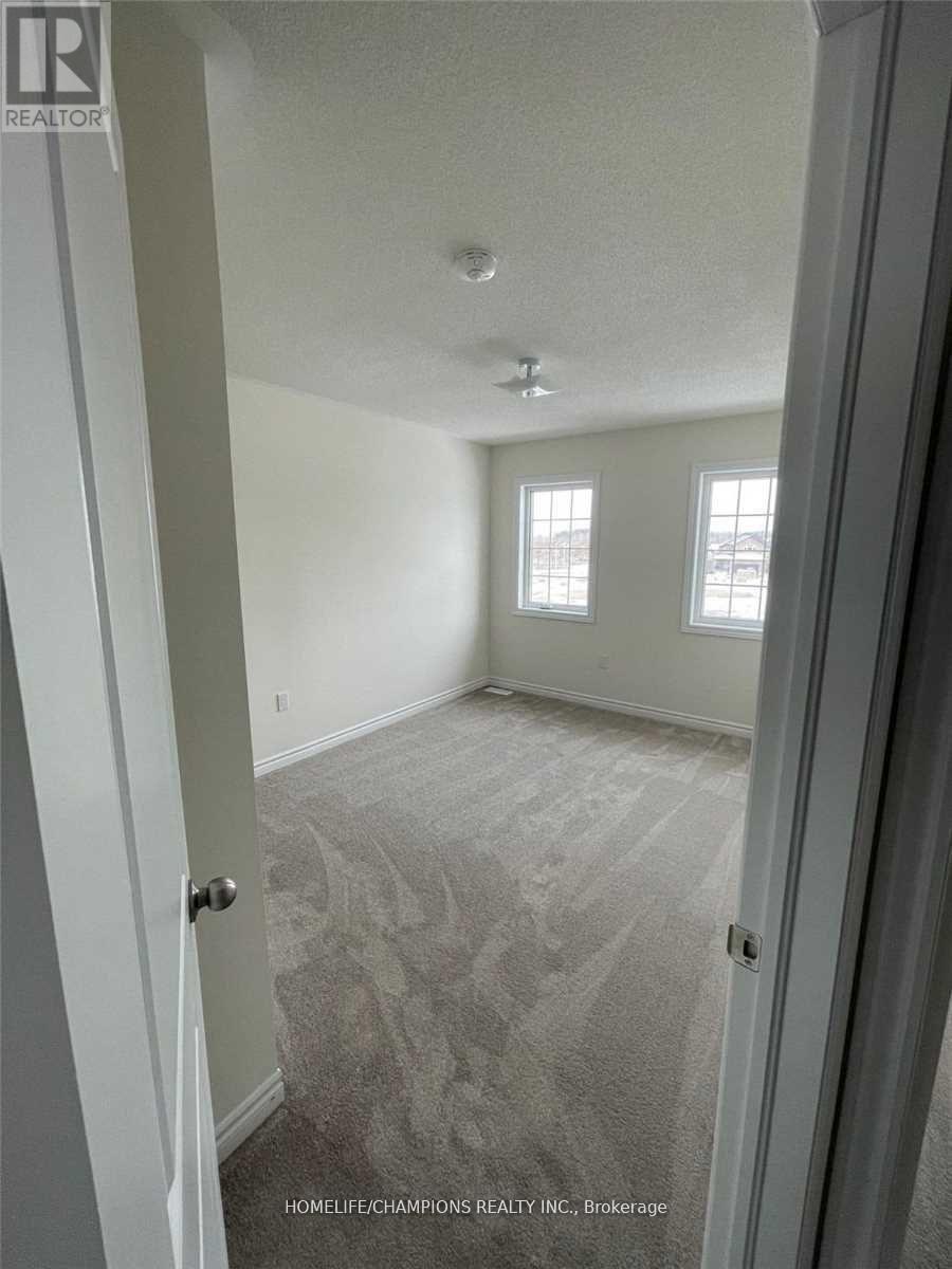 415 Sadler Way, Peterborough, Ontario  K9K 0H3 - Photo 10 - X12718330