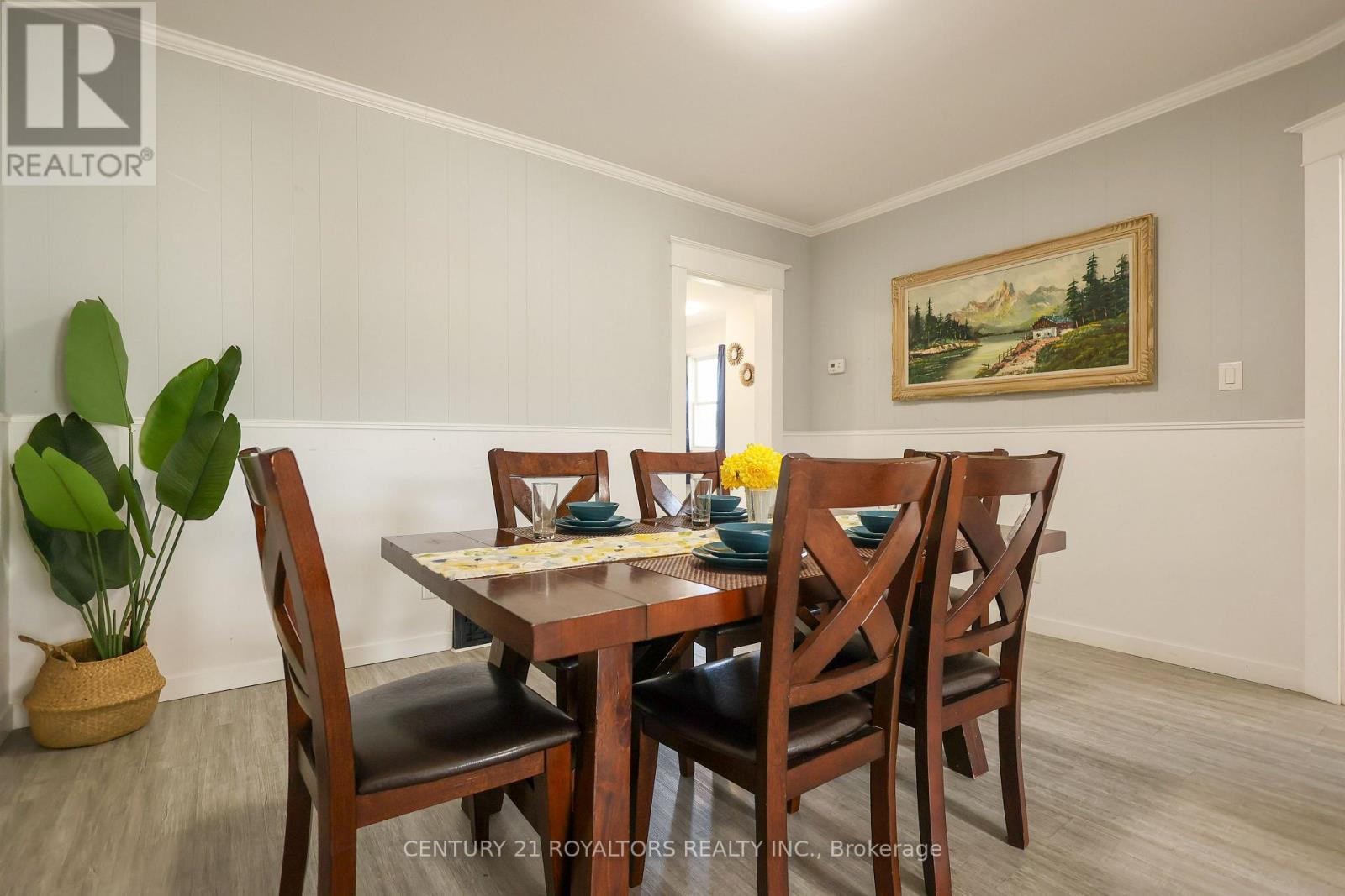 5283 Buchanan Avenue, Niagara Falls, Ontario  L2E 5A7 - Photo 10 - X12718334