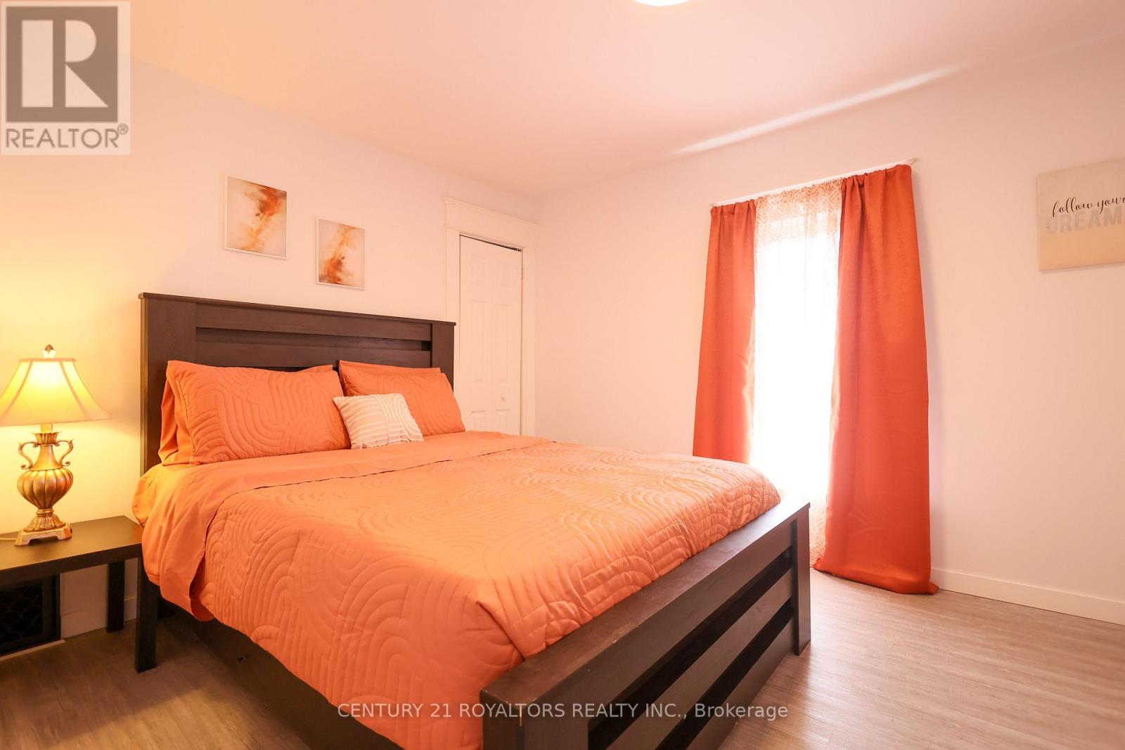 5283 Buchanan Avenue, Niagara Falls, Ontario  L2E 5A7 - Photo 18 - X12718334