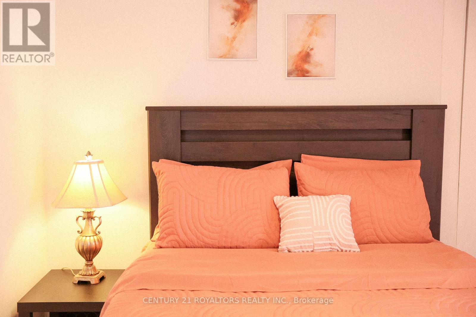 5283 Buchanan Avenue, Niagara Falls, Ontario  L2E 5A7 - Photo 19 - X12718334