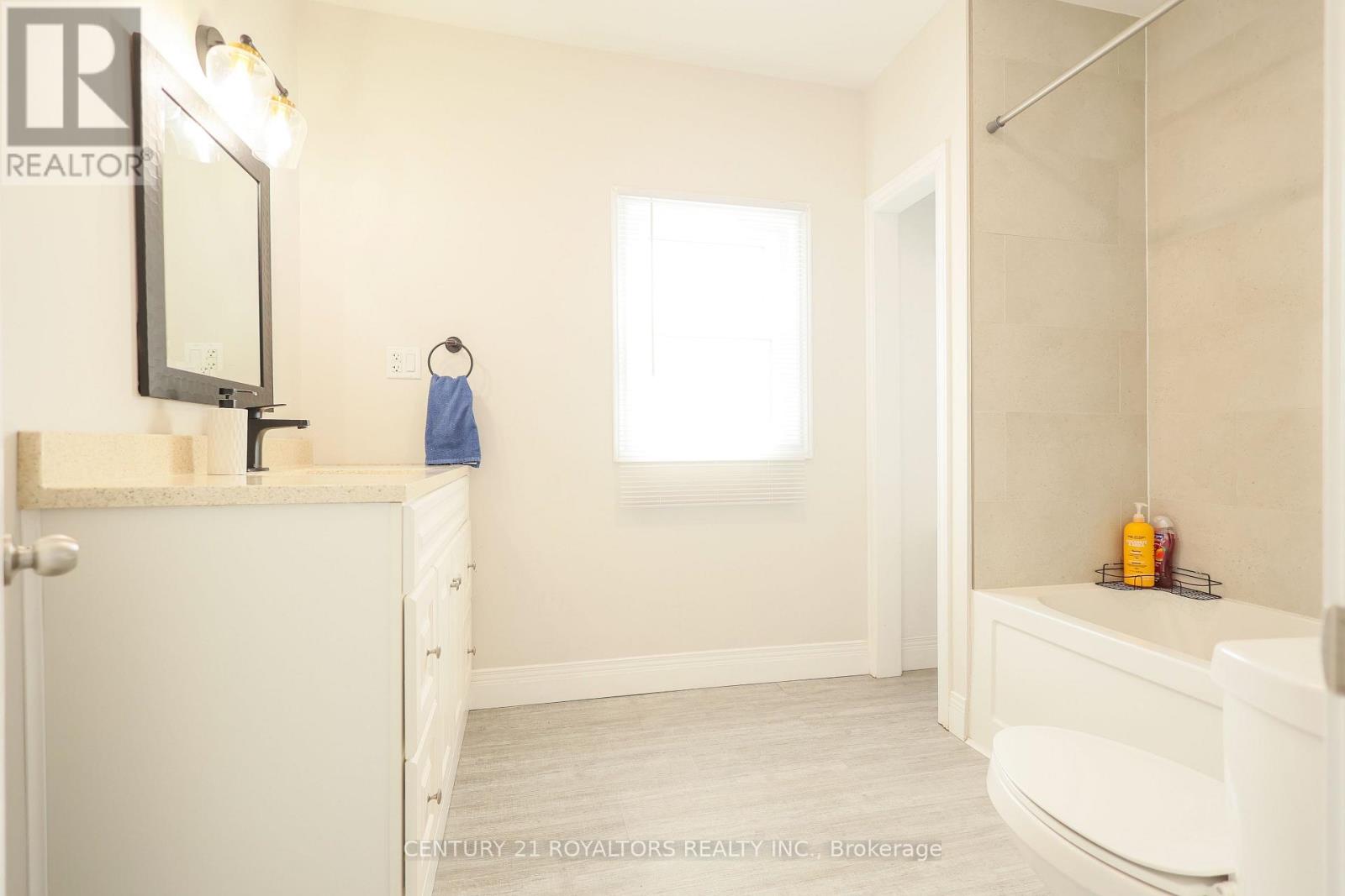 5283 Buchanan Avenue, Niagara Falls, Ontario  L2E 5A7 - Photo 24 - X12718334