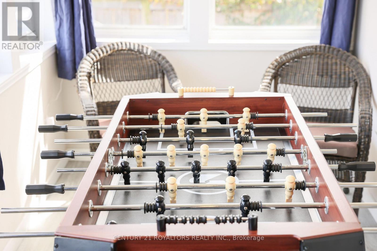 5283 Buchanan Avenue, Niagara Falls, Ontario  L2E 5A7 - Photo 6 - X12718334