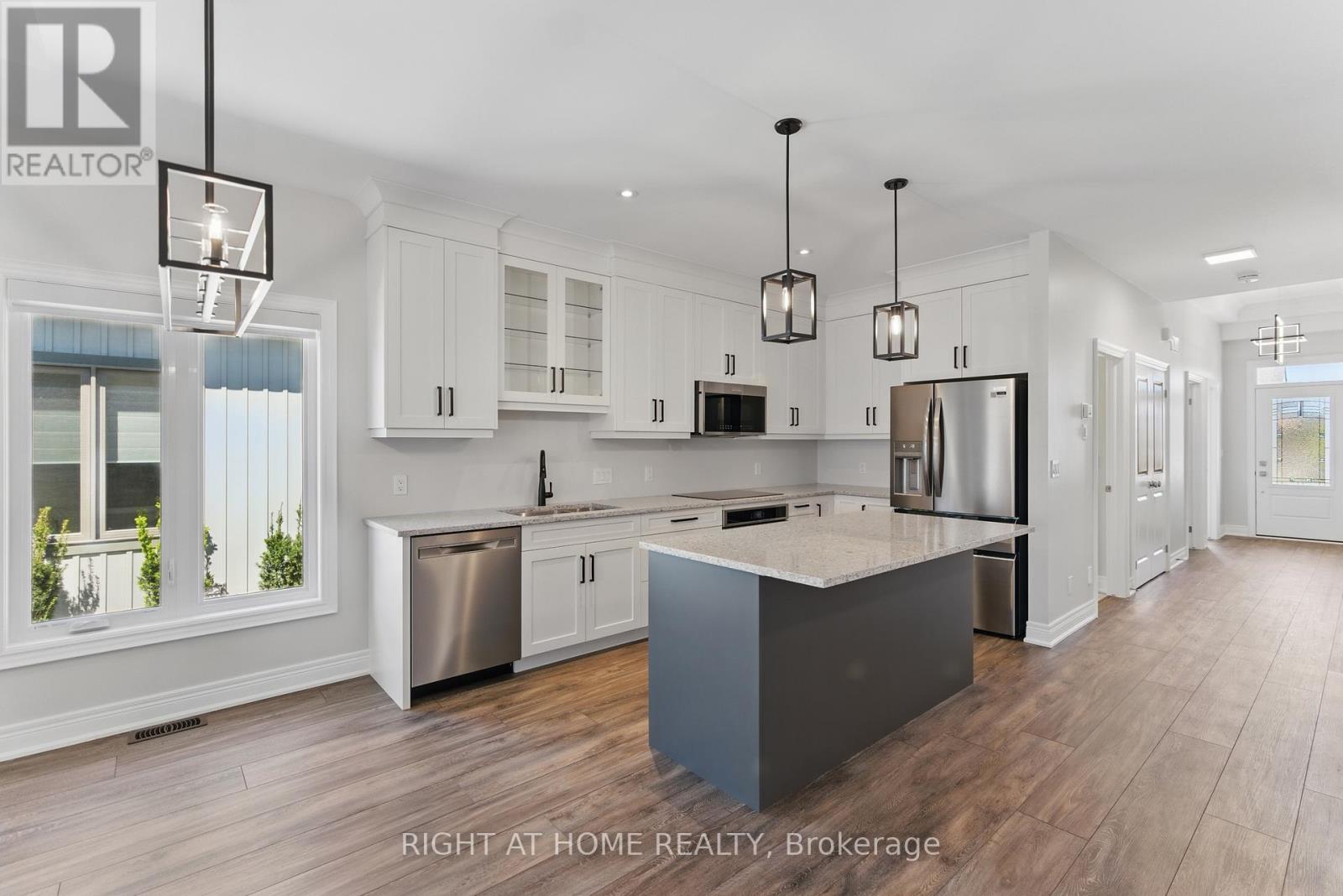 91 Homestead Drive, Niagara-On-The-Lake, Ontario  L0S 1J0 - Photo 4 - X12718382