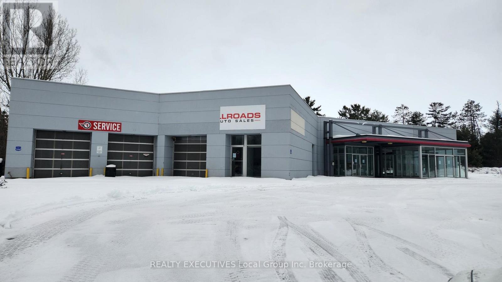 B - 127 Pinewood Park Drive, North Bay, Ontario  P1B 8Z4 - Photo 2 - X12717862