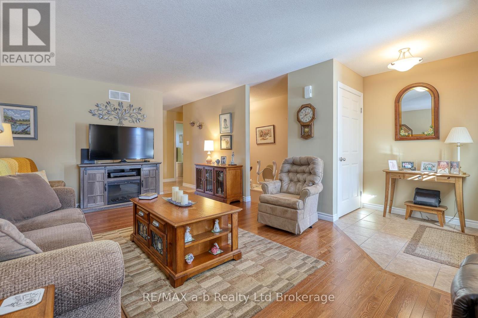 229 Cherry Street, Ingersoll, Ontario  N5C 3M2 - Photo 11 - X12718504