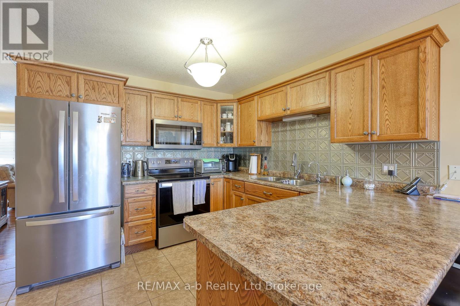 229 Cherry Street, Ingersoll, Ontario  N5C 3M2 - Photo 16 - X12718504