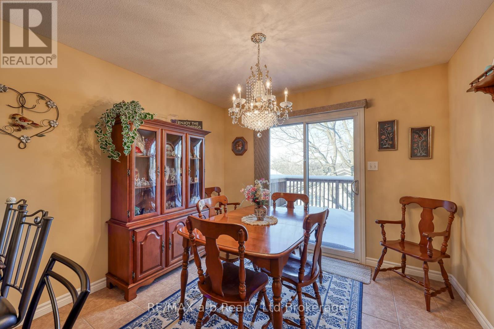 229 Cherry Street, Ingersoll, Ontario  N5C 3M2 - Photo 18 - X12718504