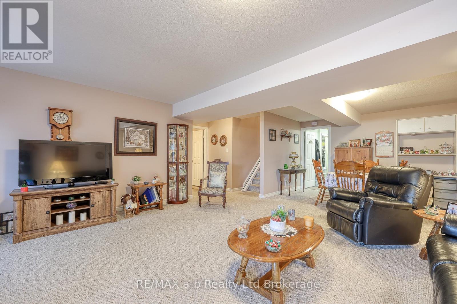 229 Cherry Street, Ingersoll, Ontario  N5C 3M2 - Photo 36 - X12718504