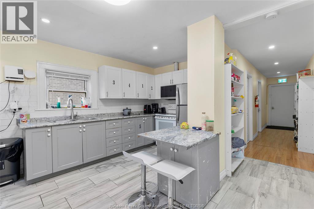 609 St. Joseph, Windsor, Ontario  N9C 3H3 - Photo 17 - 26001665