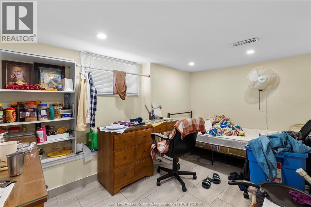 609 St. Joseph, Windsor, Ontario  N9C 3H3 - Photo 29 - 26001665